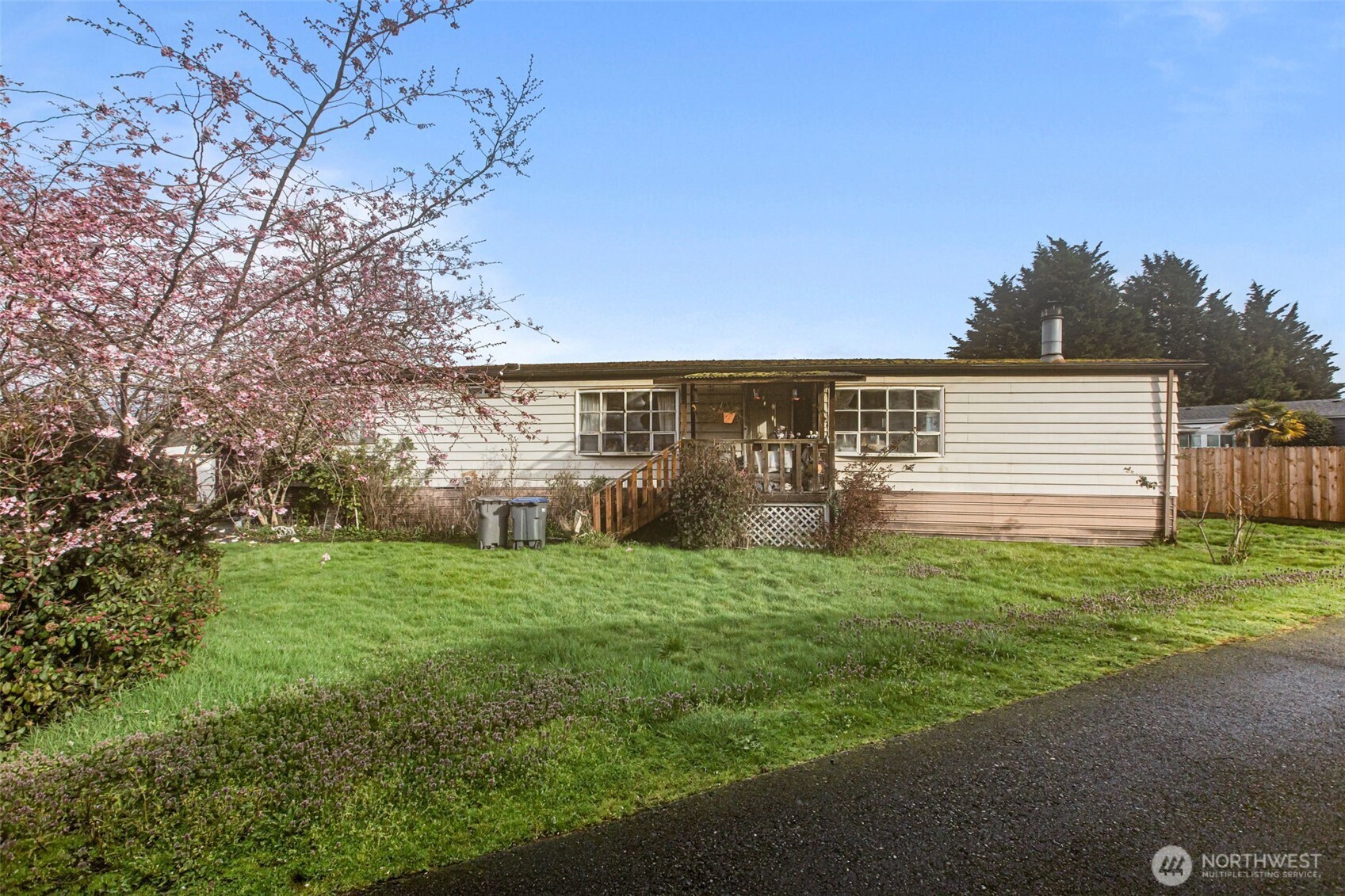 24 4th Avenue S, Algona, WA 98001
