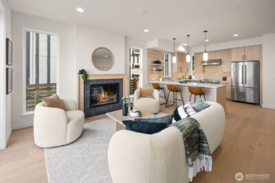 2851 NW 70th Street , Seattle, WA 98117 - Photo 2