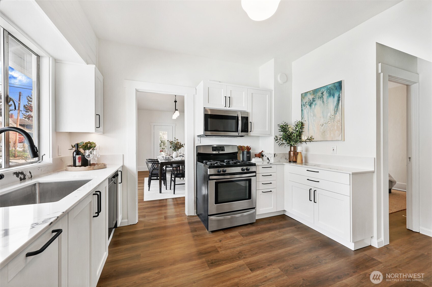 7043 24th Avenue NW, Seattle, WA 98117