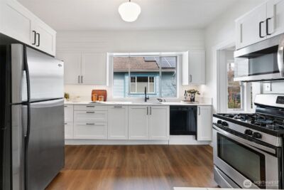 7043 24th Avenue NW, Seattle, WA 98117 - Photo 13