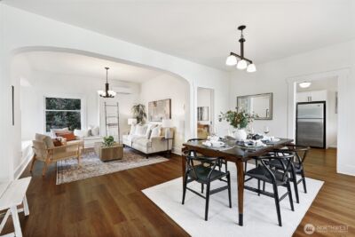 7043 24th Avenue NW, Seattle, WA 98117 - Photo 2