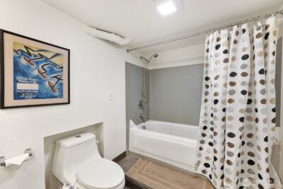 7043 24th Avenue NW, Seattle, WA 98117 - Photo 27