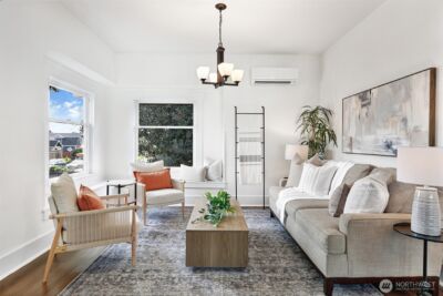 7043 24th Avenue NW, Seattle, WA 98117 - Photo 4