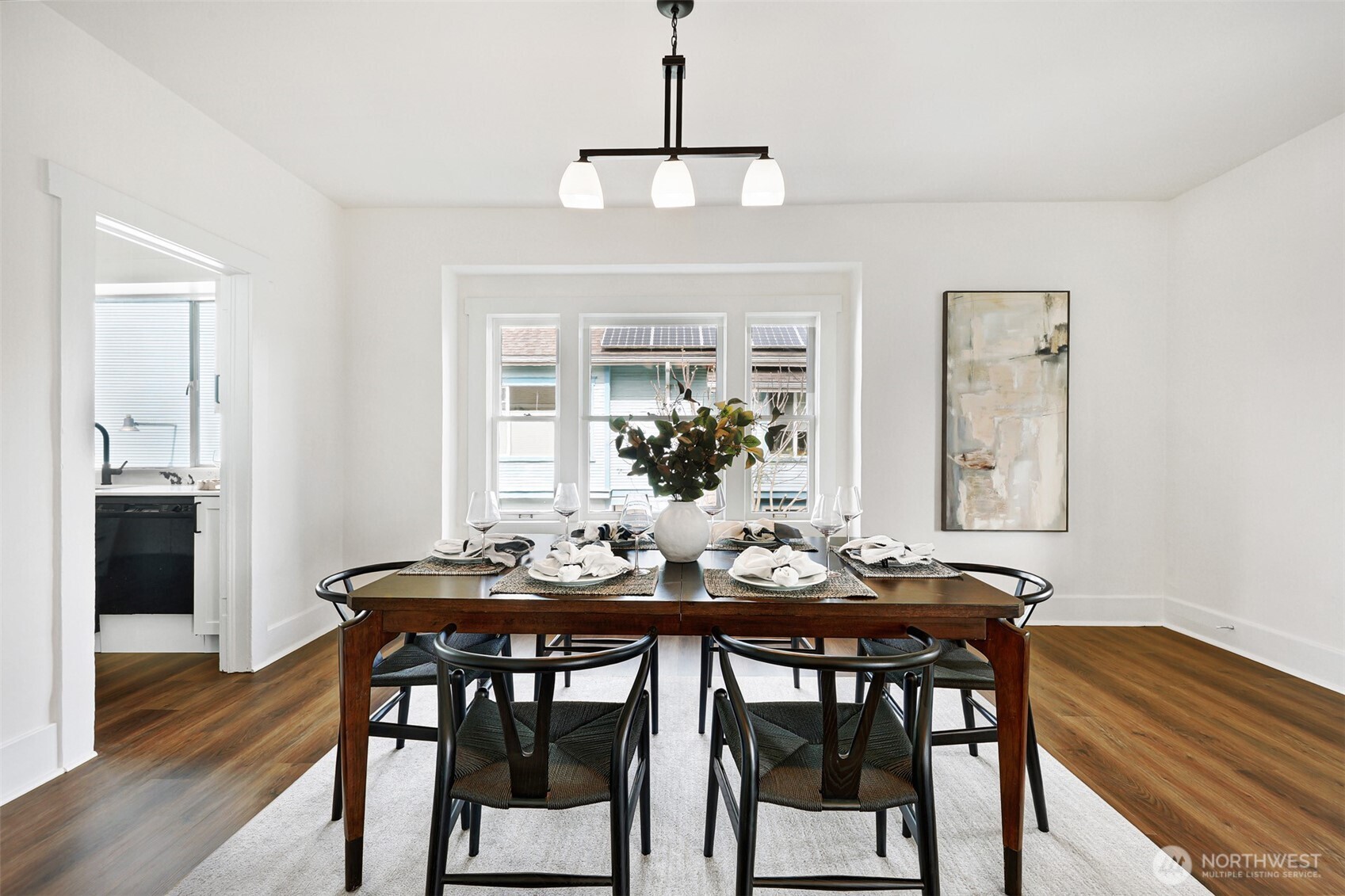 7043 24th Avenue NW, Seattle, WA 98117