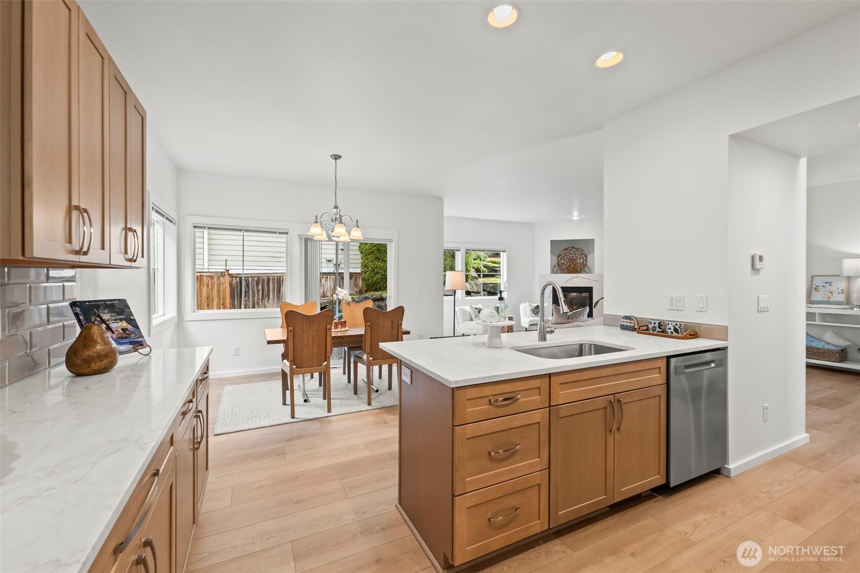 5511 54th Avenue Ct W, University Place, WA 98467-4820