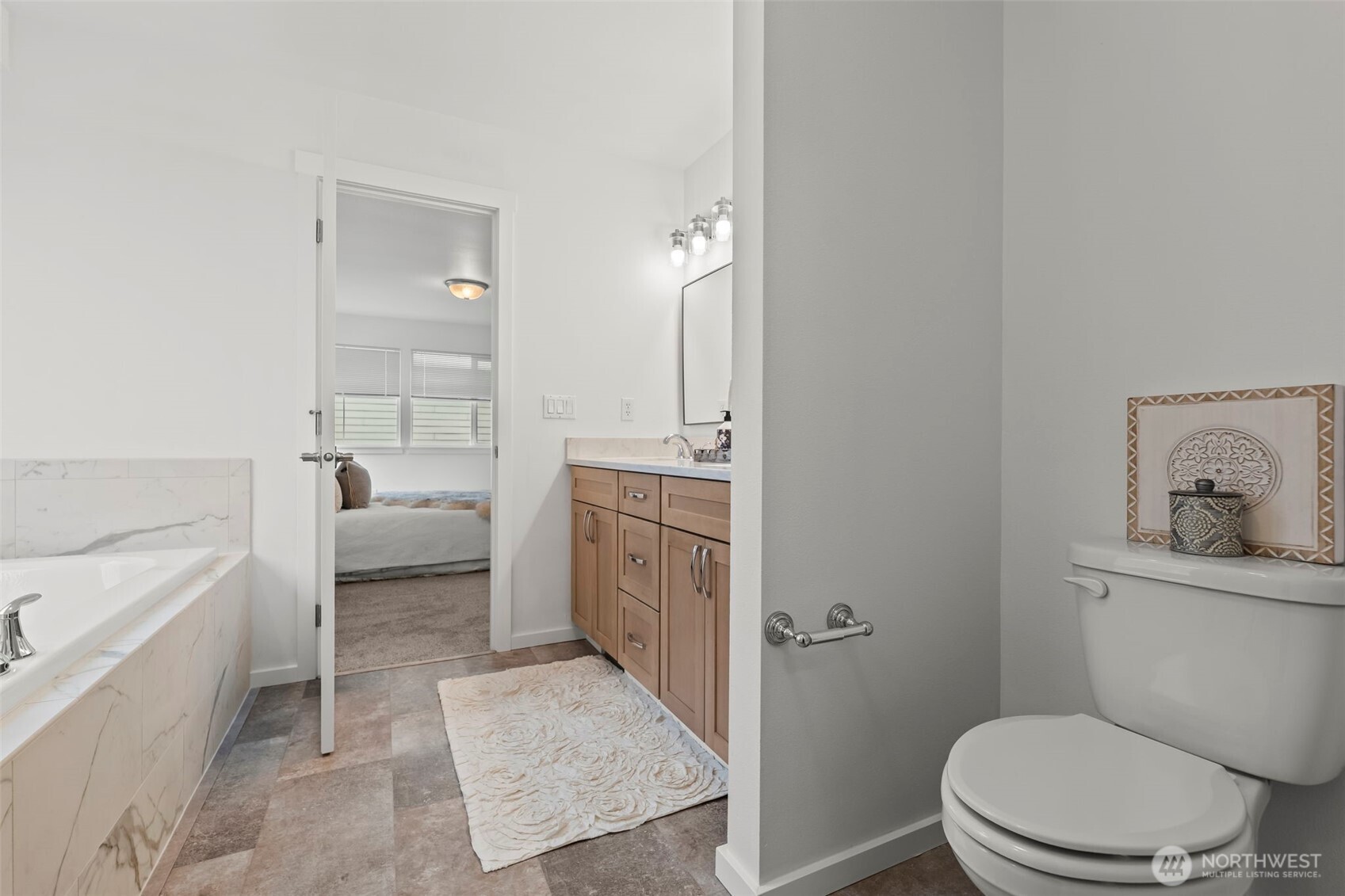 5511 54th Avenue Ct W, University Place, WA 98467-4820