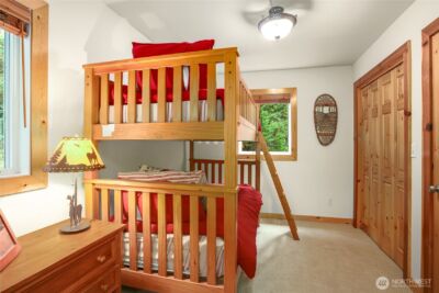 22 Alpental Street , Snoqualmie Pass, WA 98068 - Photo 23