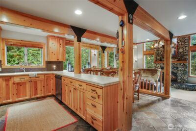22 Alpental Street , Snoqualmie Pass, WA 98068 - Photo 10