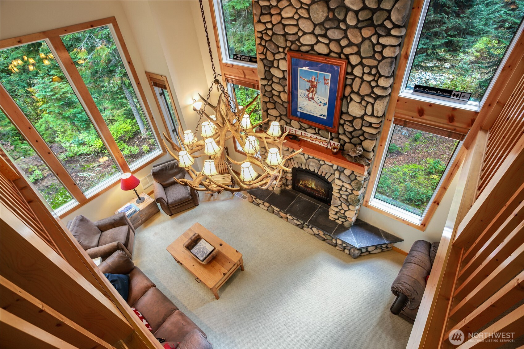22 Alpental Street , Snoqualmie Pass, WA 98068