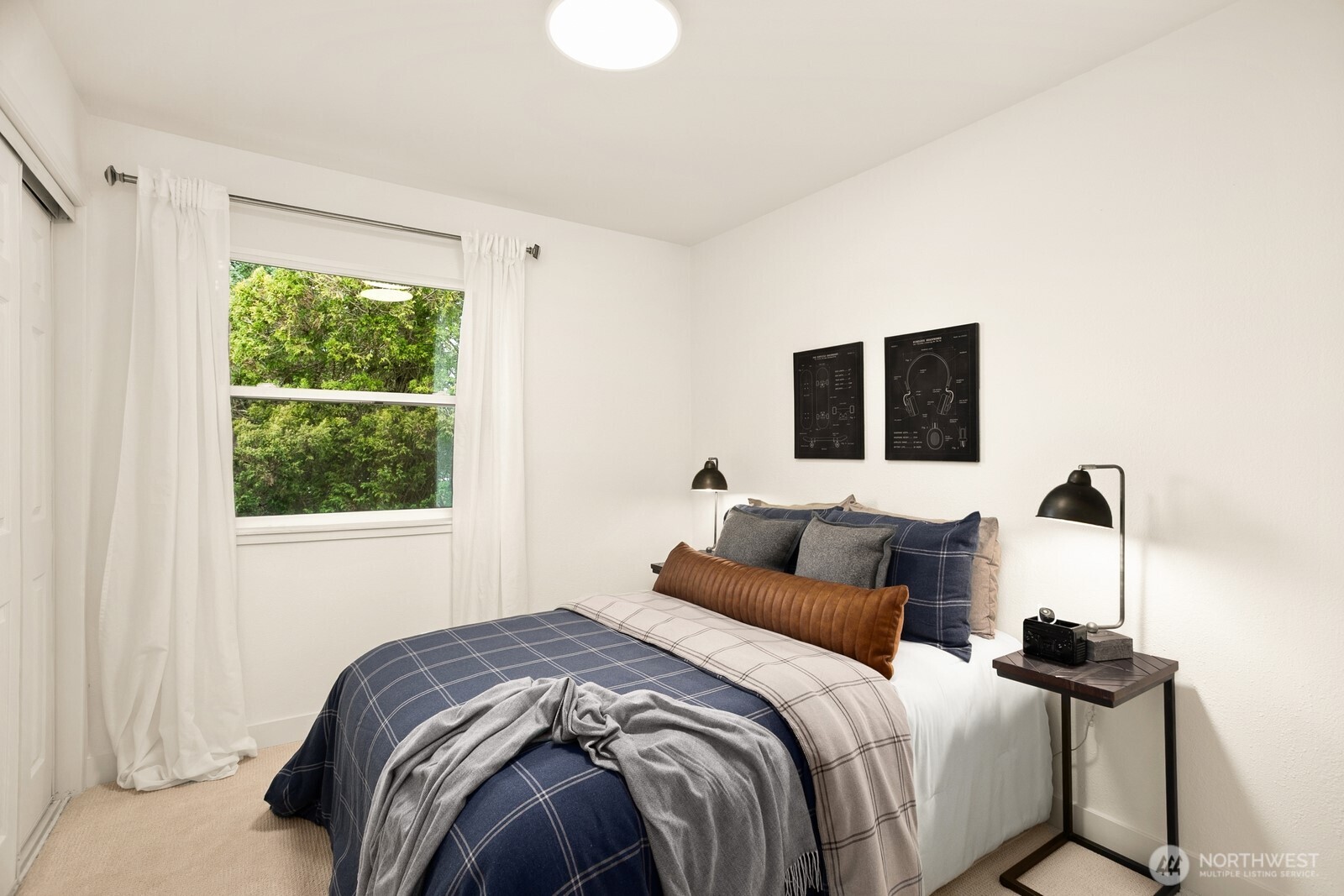 3960 SW Austin Street , Seattle, WA 98136