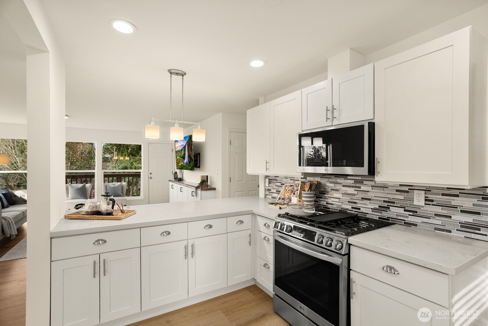 3960 SW Austin Street , Seattle, WA 98136