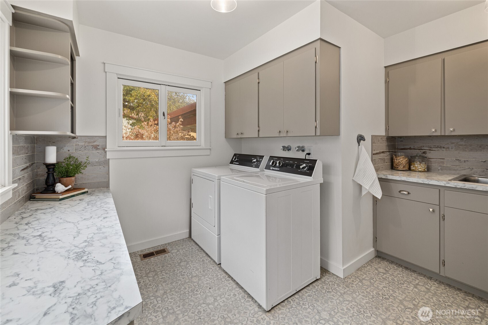 1371 Bettas Road , Cle Elum, WA 98926