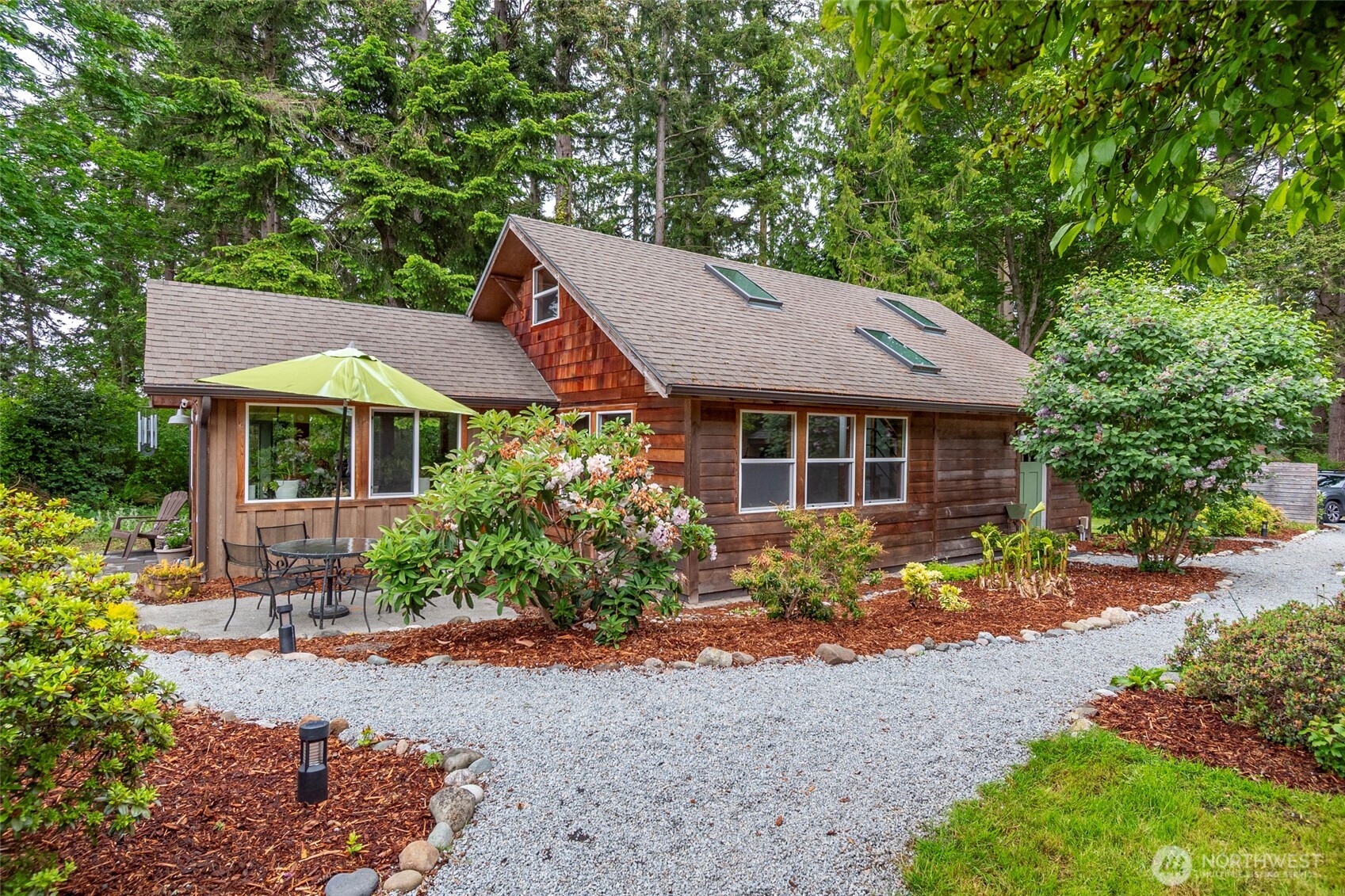 5222 East Harbor Road , Freeland, WA 98249