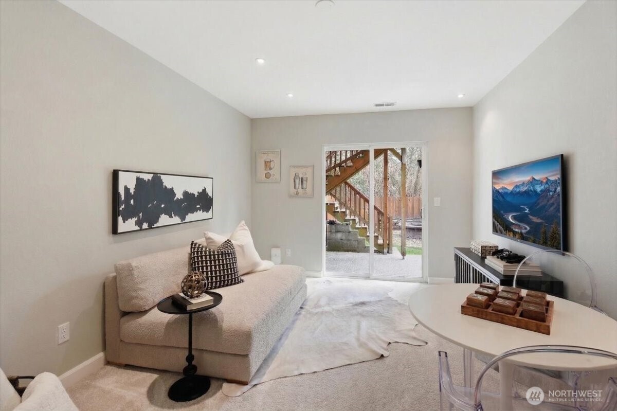 24223 13th Place W, Bothell, WA 98021