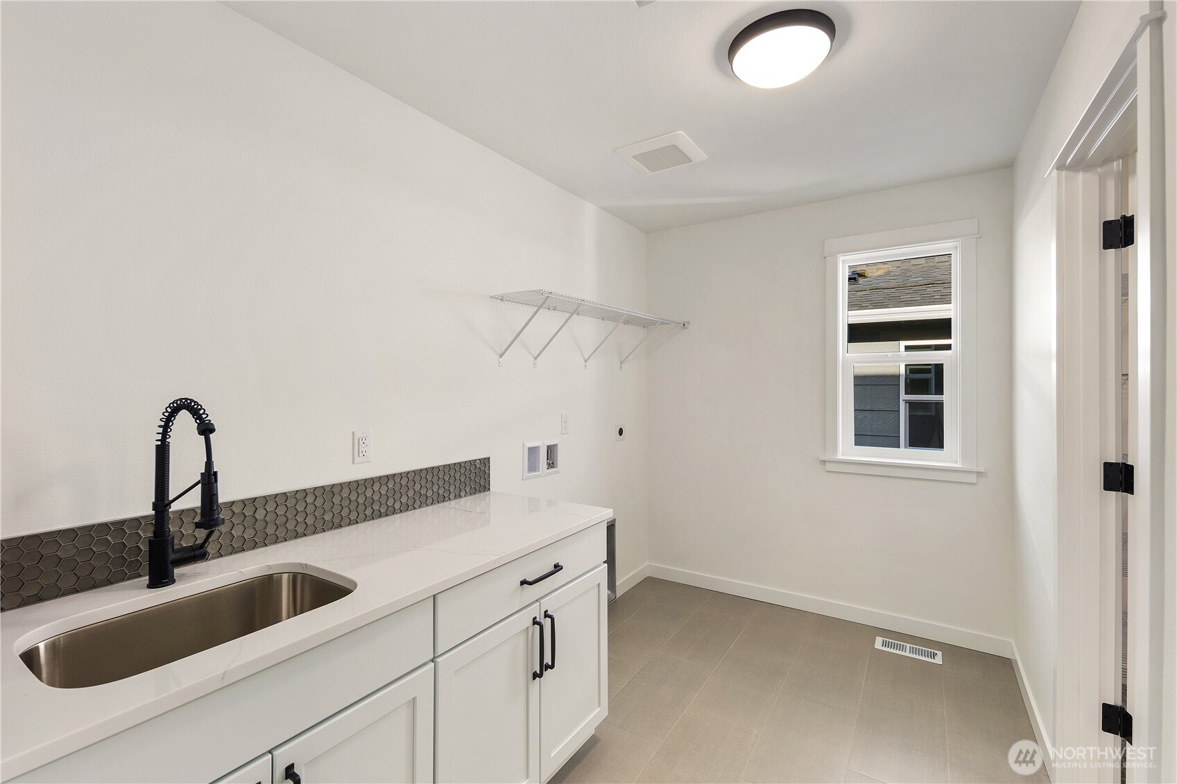 817 211th Place SE, Bothell, WA 98021