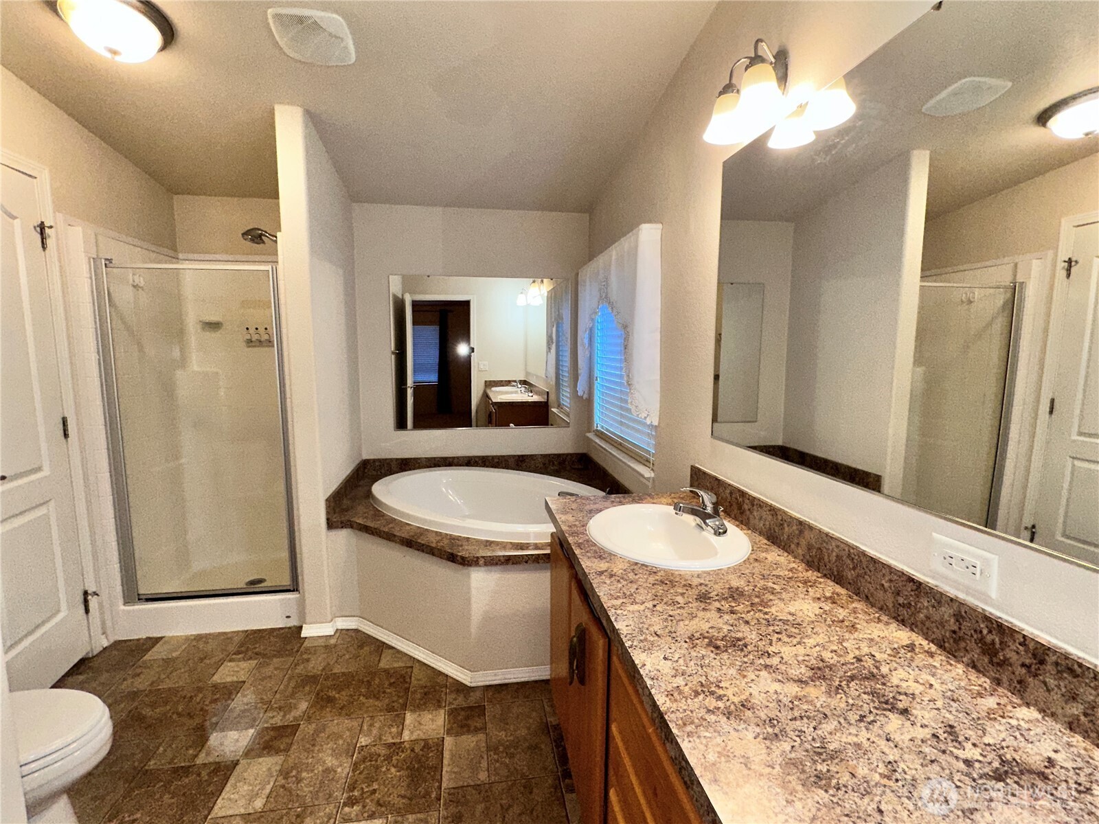 6174 US Hwy 12 , Morton, WA 98356