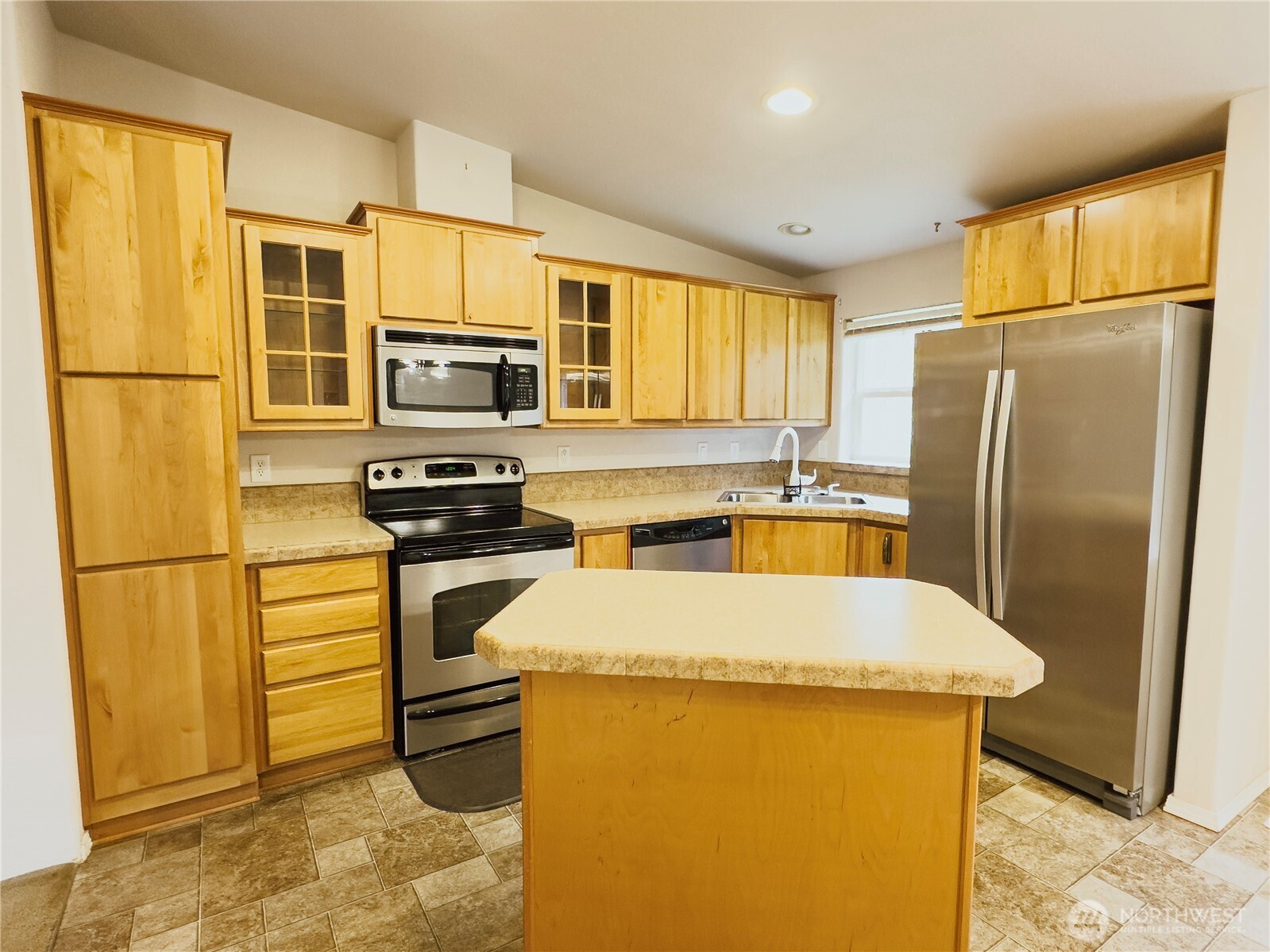 6174 US Hwy 12 , Morton, WA 98356