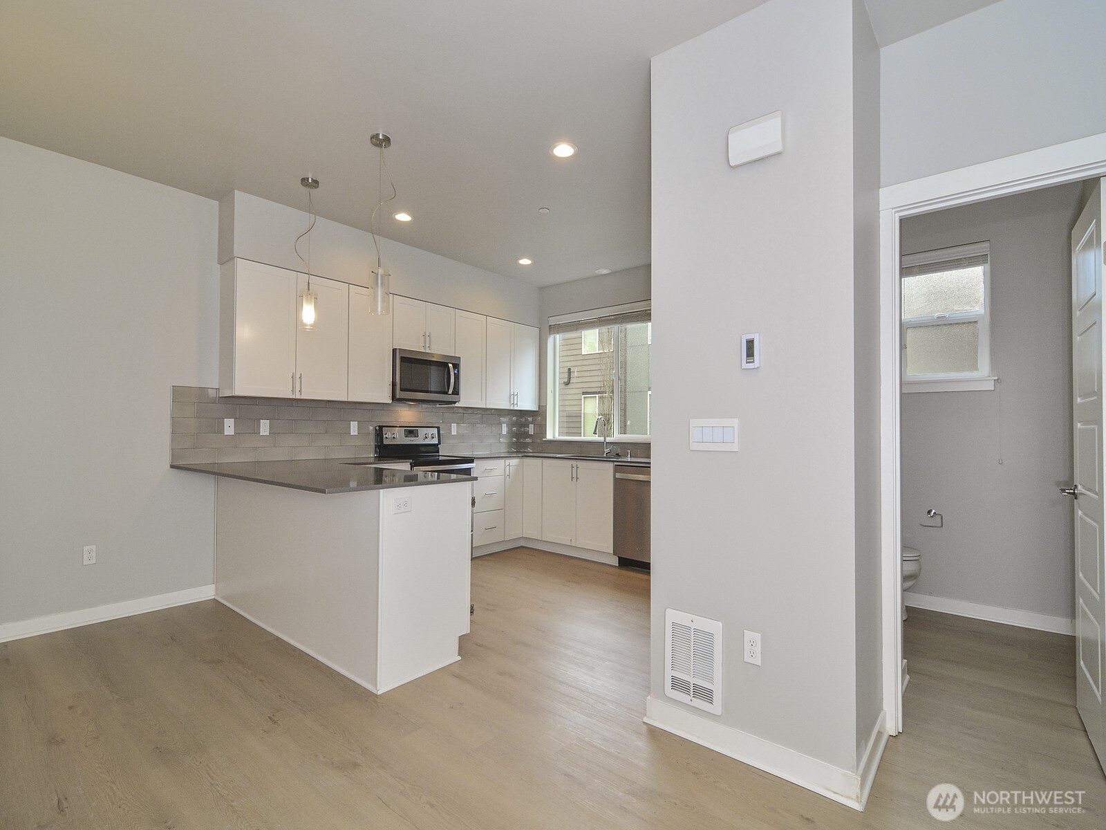 14913 48th Avenue W #K2, Edmonds, WA 98026