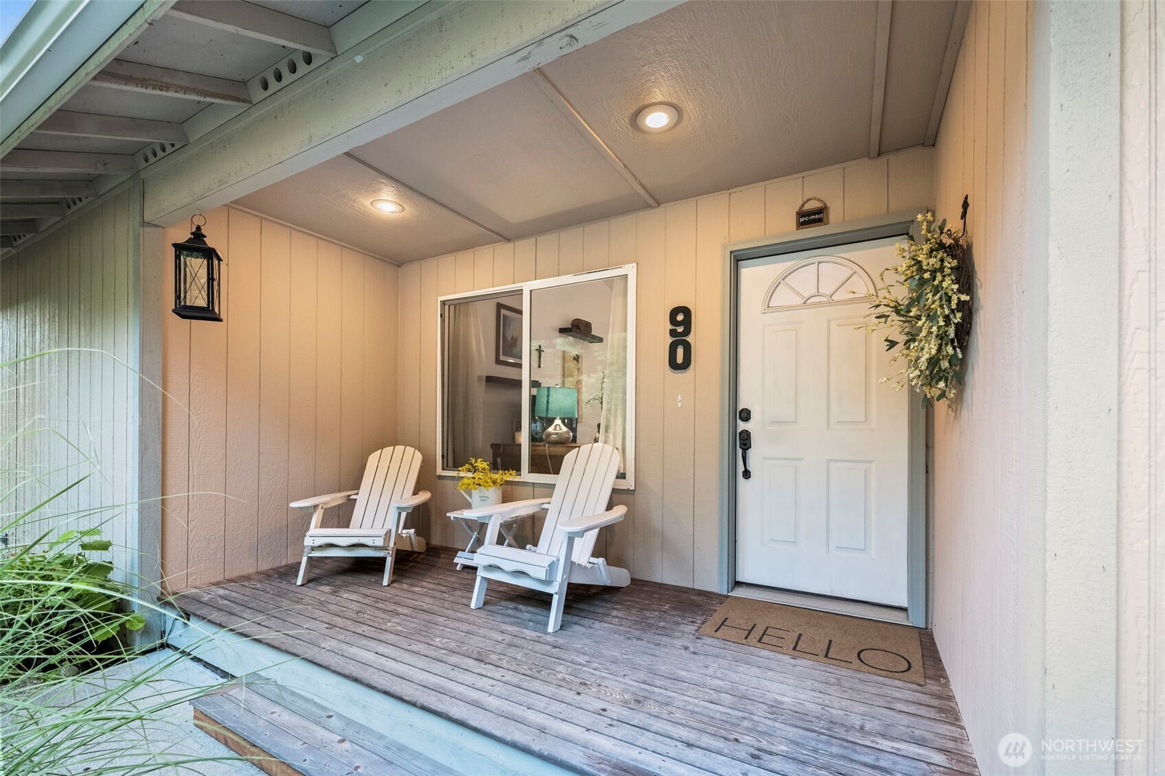 90 E Treasure Island Drive , Allyn, WA 98524