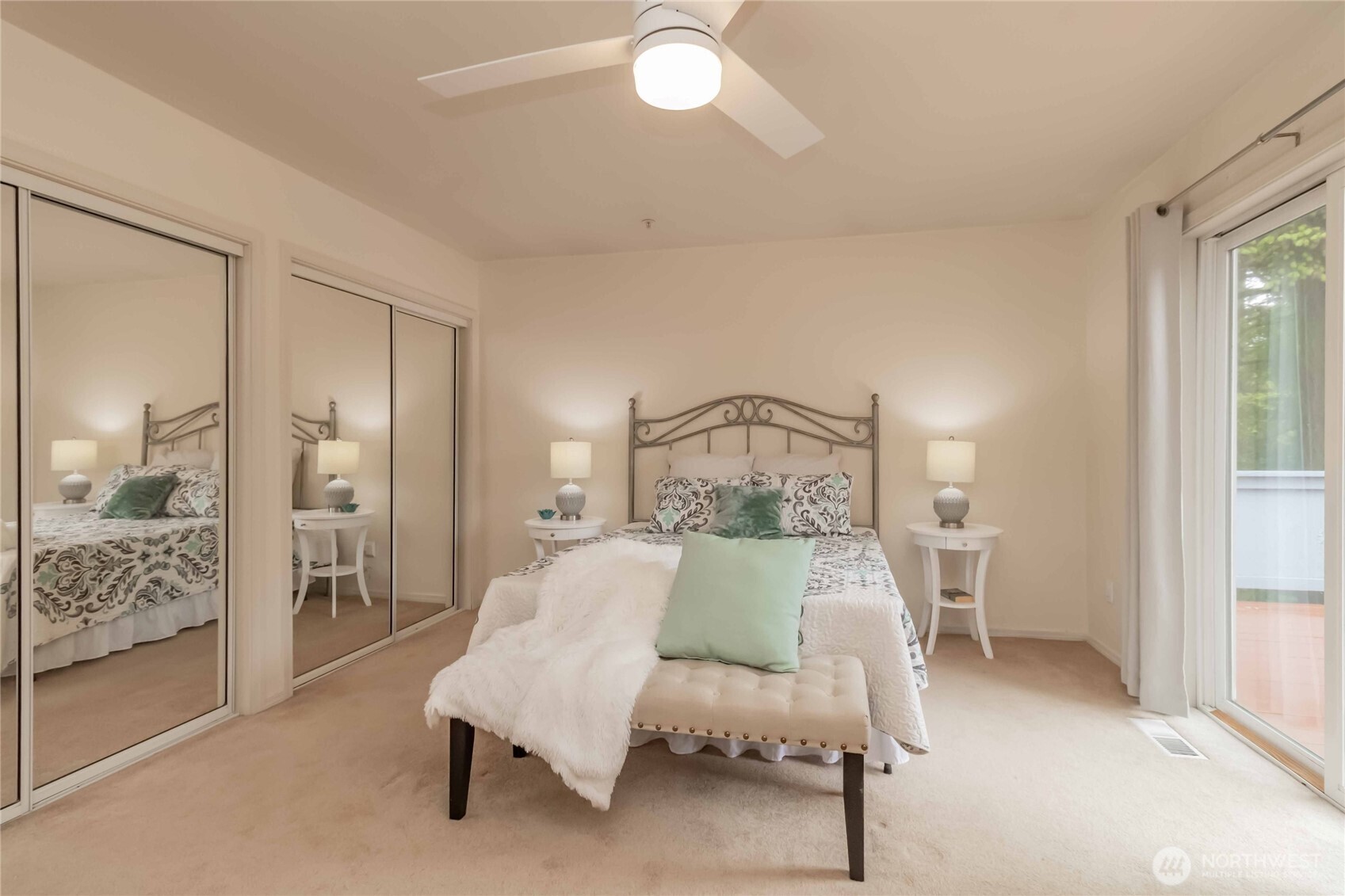 4003 Flora Drive , Fircrest, WA 98466