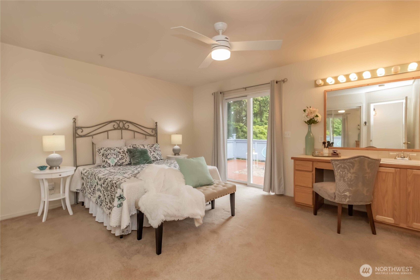 4003 Flora Drive , Fircrest, WA 98466