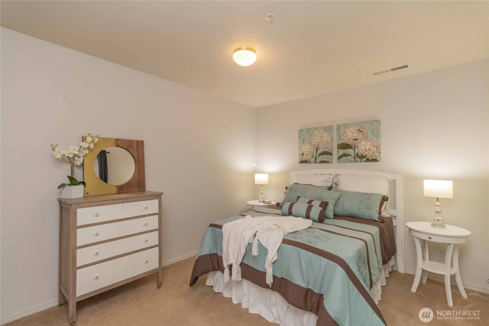 4003 Flora Drive , Fircrest, WA 98466