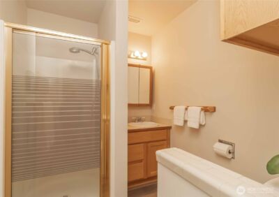 4003 Flora Drive , Fircrest, WA 98466 - Photo 23