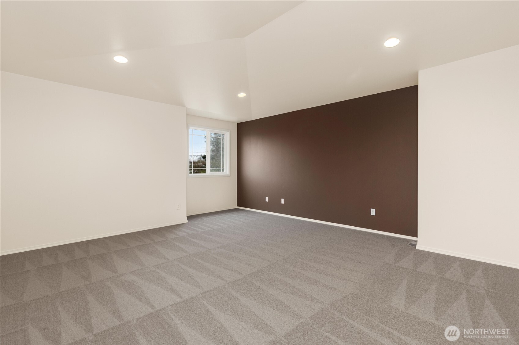 12305 Meridian Avenue S #I, Everett, WA 98208