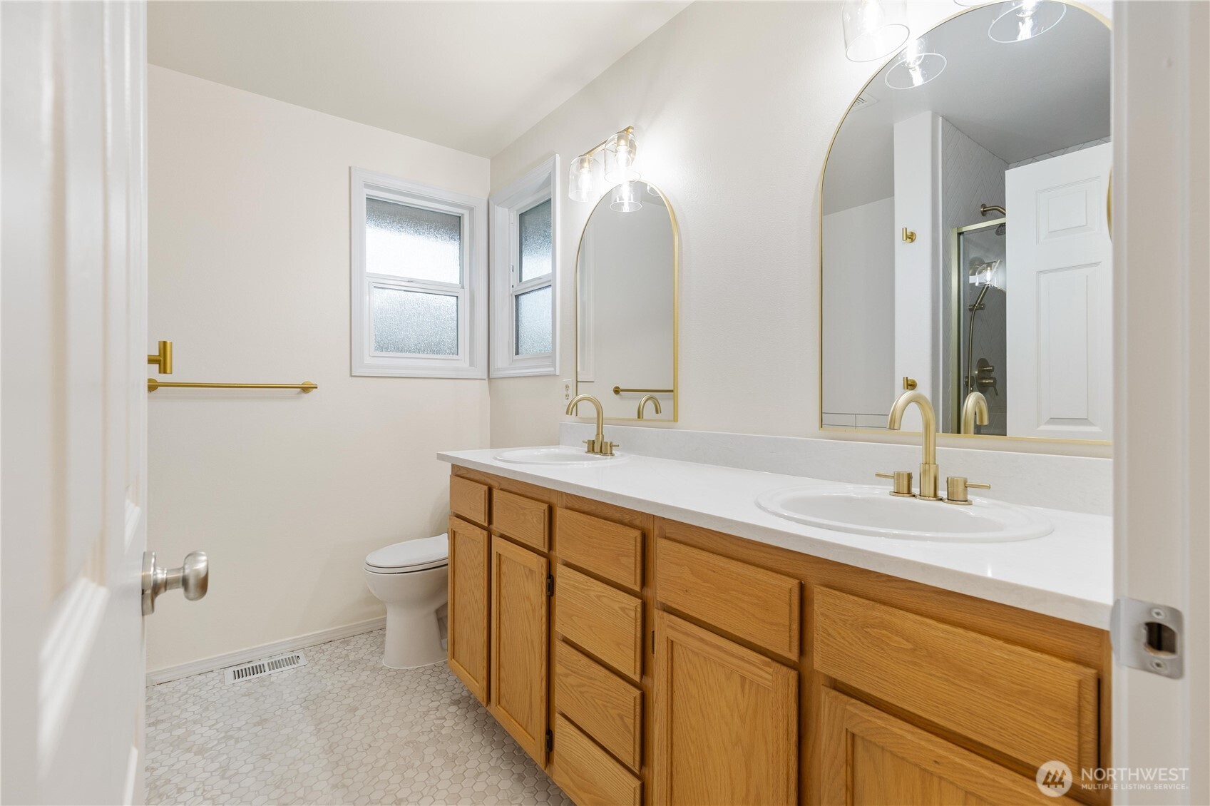 12305 Meridian Avenue S #I, Everett, WA 98208