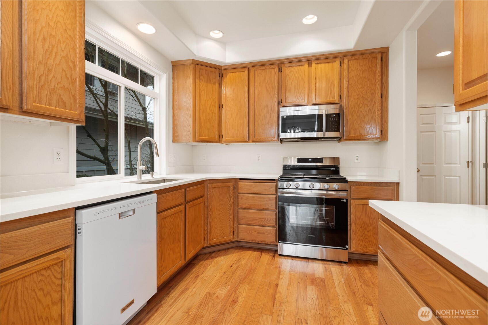 12305 Meridian Avenue S #I, Everett, WA 98208