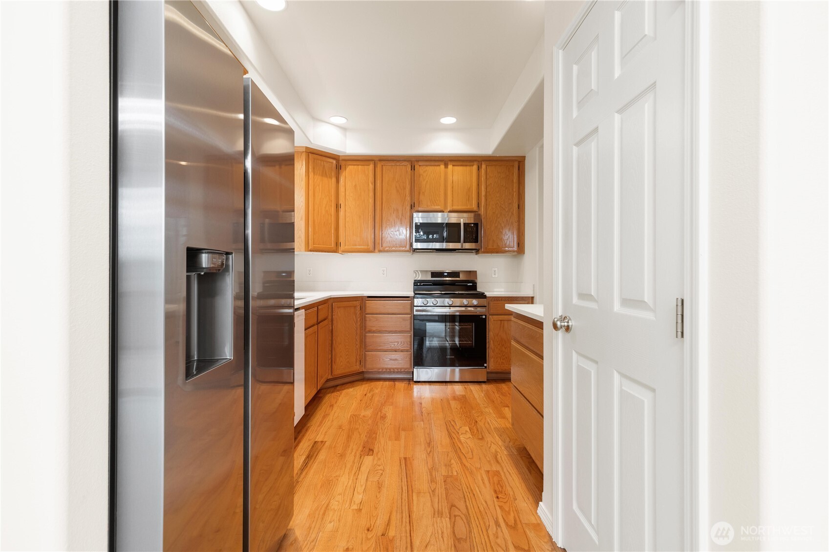 12305 Meridian Avenue S #I, Everett, WA 98208