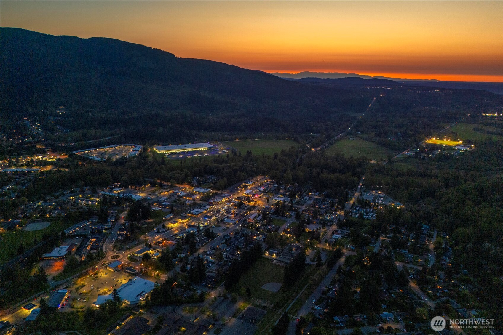 386 Zemp Way NE, North Bend, WA 98045