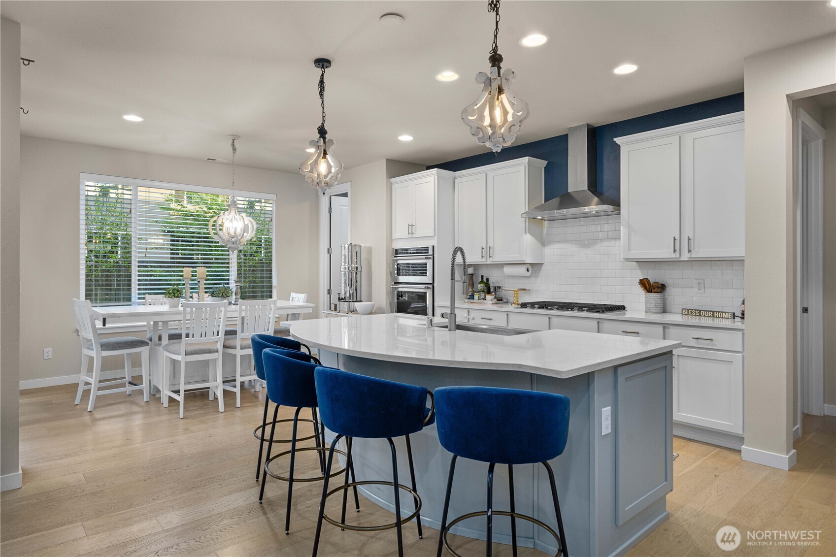 386 Zemp Way NE, North Bend, WA 98045