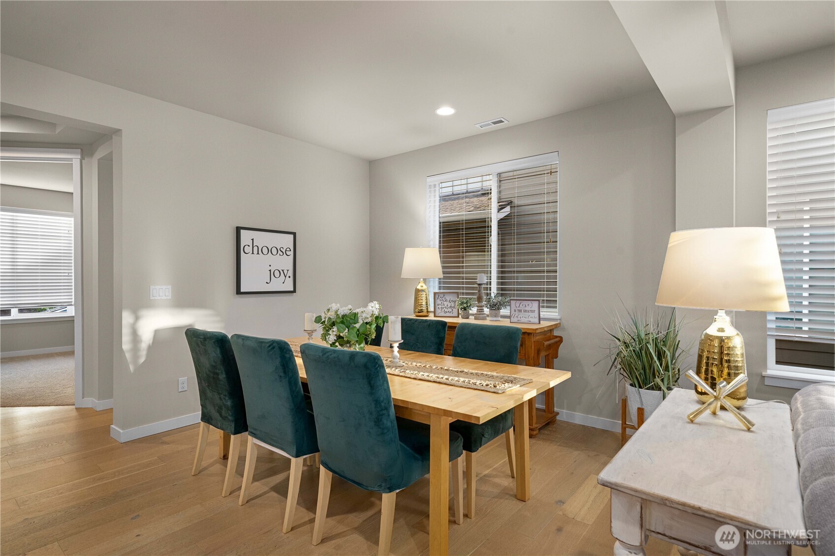 386 Zemp Way NE, North Bend, WA 98045