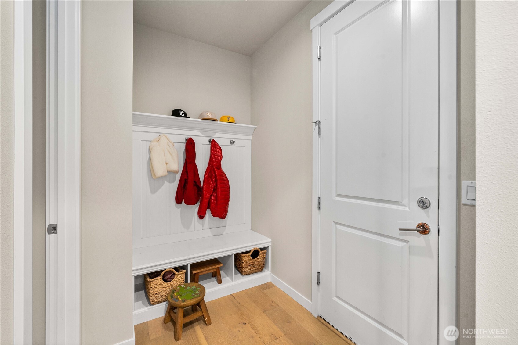 386 Zemp Way NE, North Bend, WA 98045