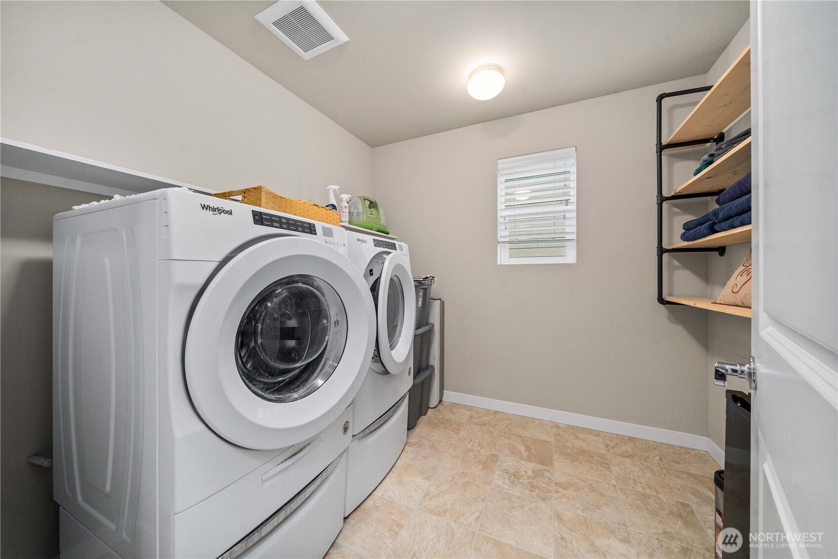 386 Zemp Way NE, North Bend, WA 98045