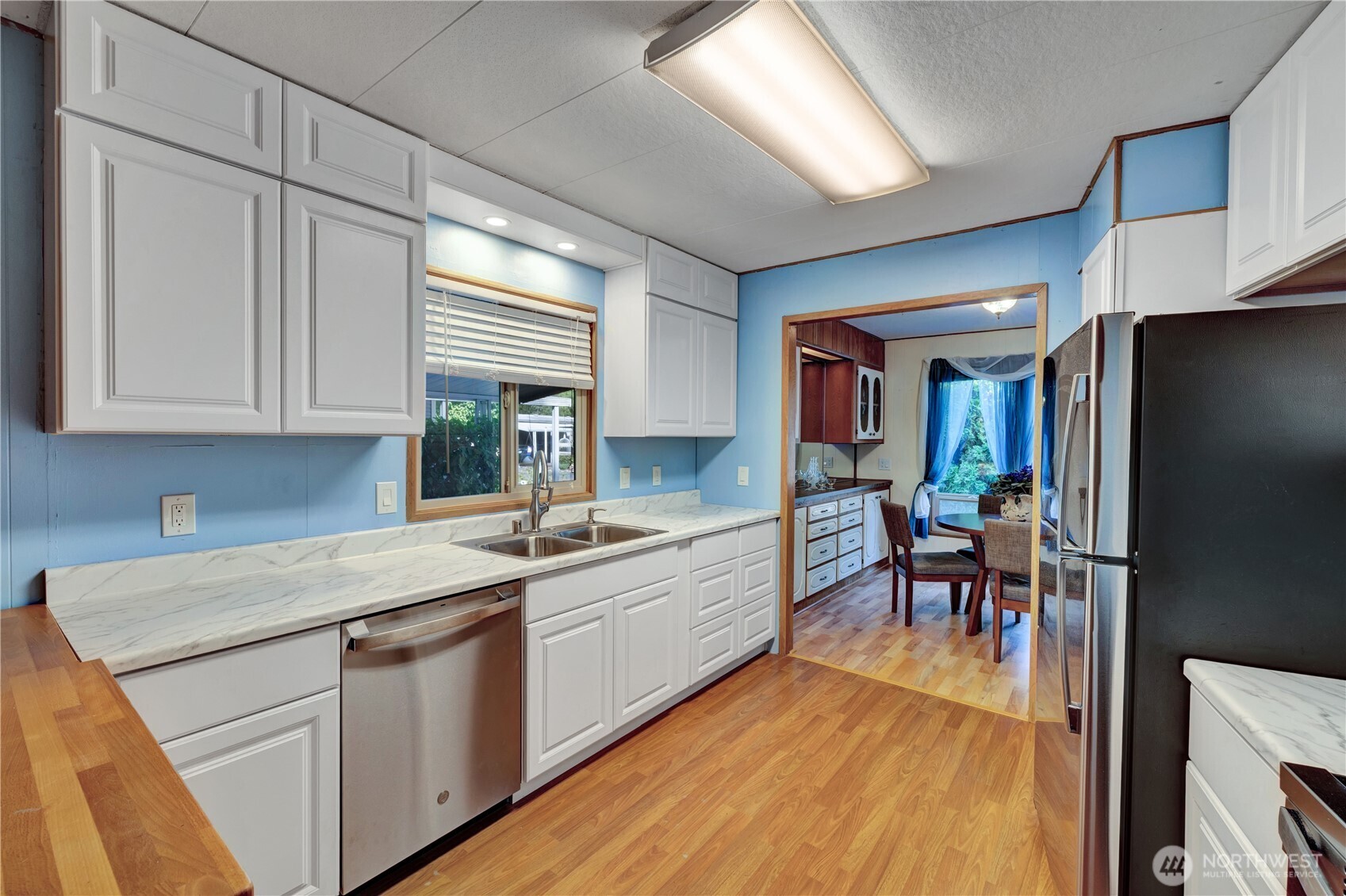 18425 NE 95th Street #110, Redmond, WA 98052