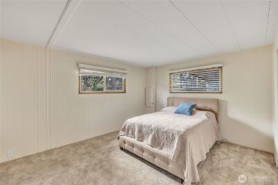 18425 NE 95th Street #110, Redmond, WA 98052 - Photo 10