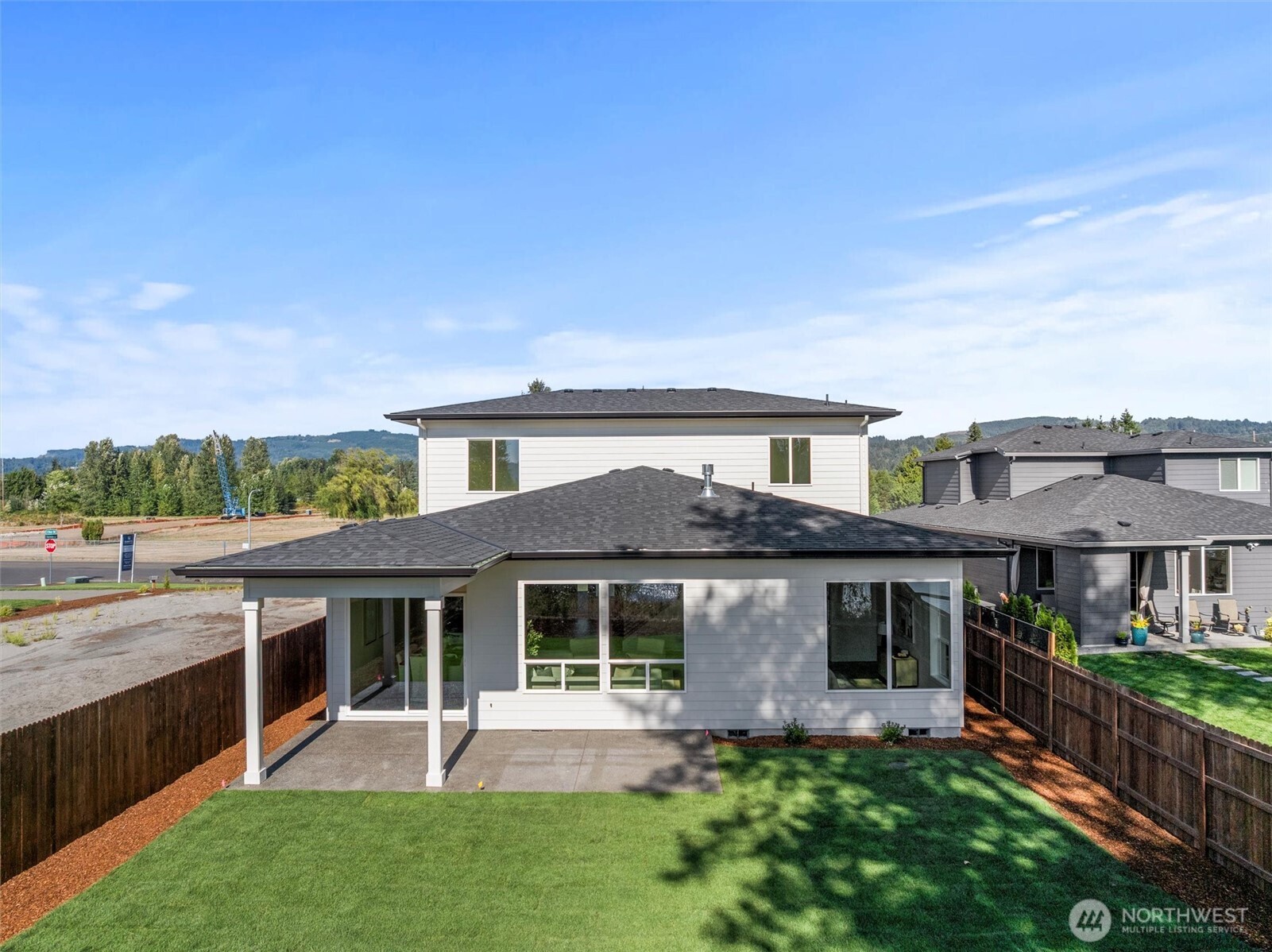 2040 S River Road , Kelso, WA 98626