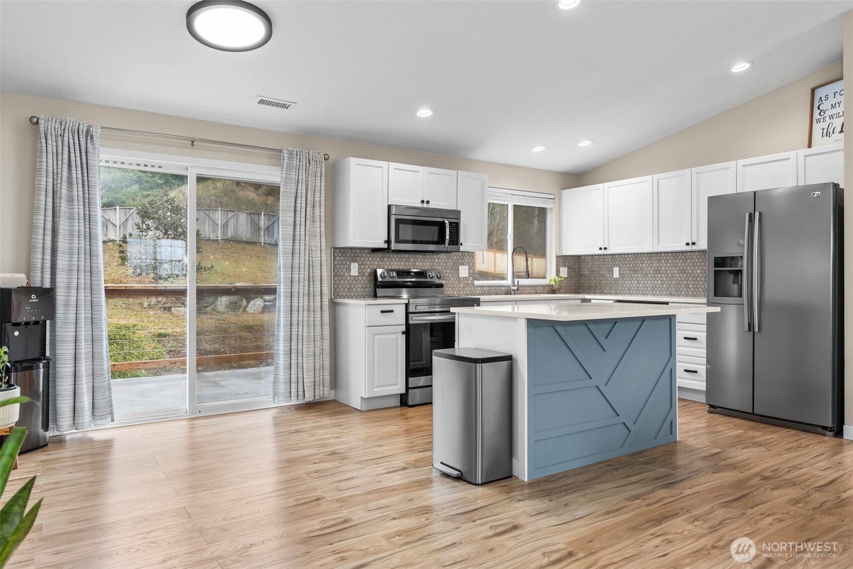 19203 71st Avenue E, Spanaway, WA 98387