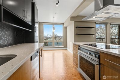 500 5th Ave W #303, Seattle, WA 98119 - Photo 20