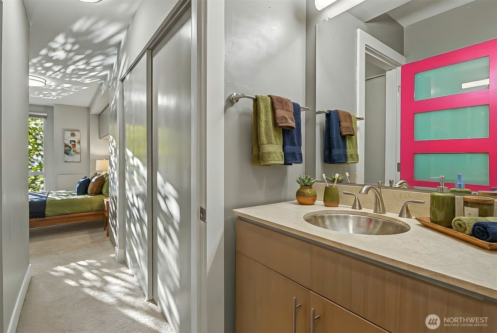 500 5th Ave W #303, Seattle, WA 98119