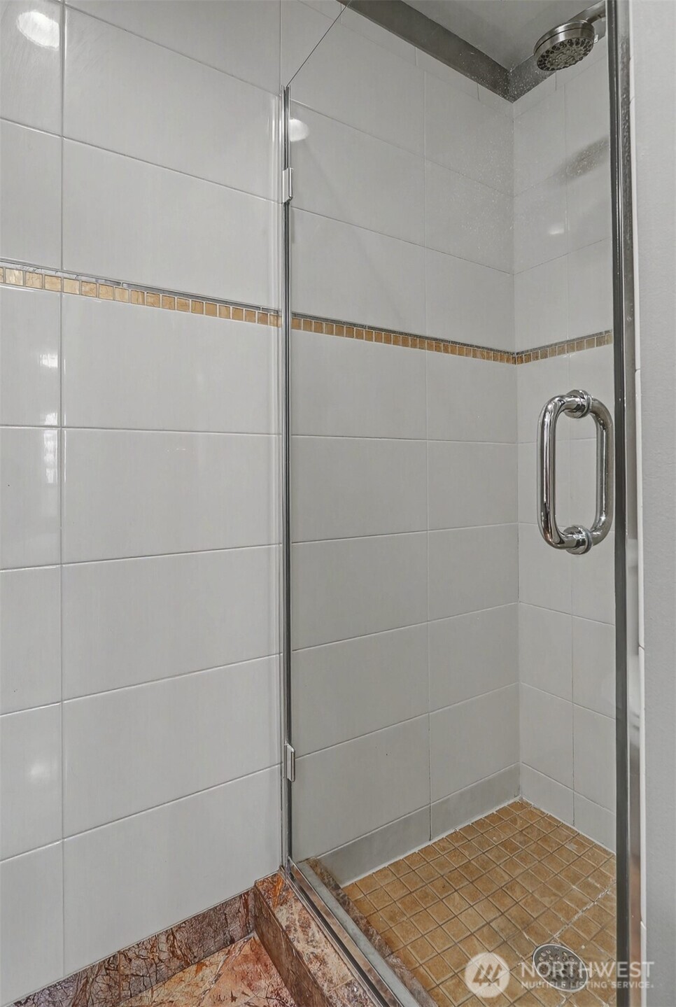 500 5th Ave W #303, Seattle, WA 98119