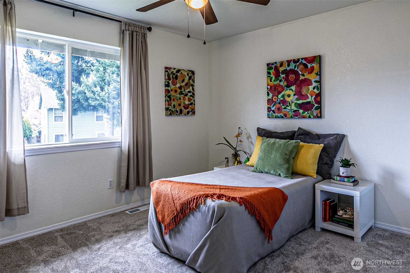 5490 Park Place Loop SE, Lacey, WA 98503