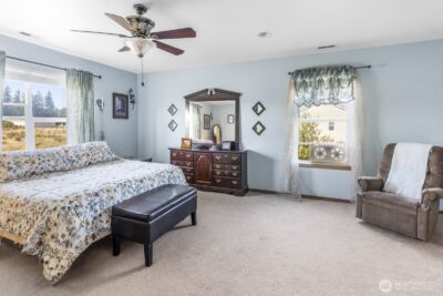 308 Easy Street SE, Rainier, WA 98576 - Photo 18