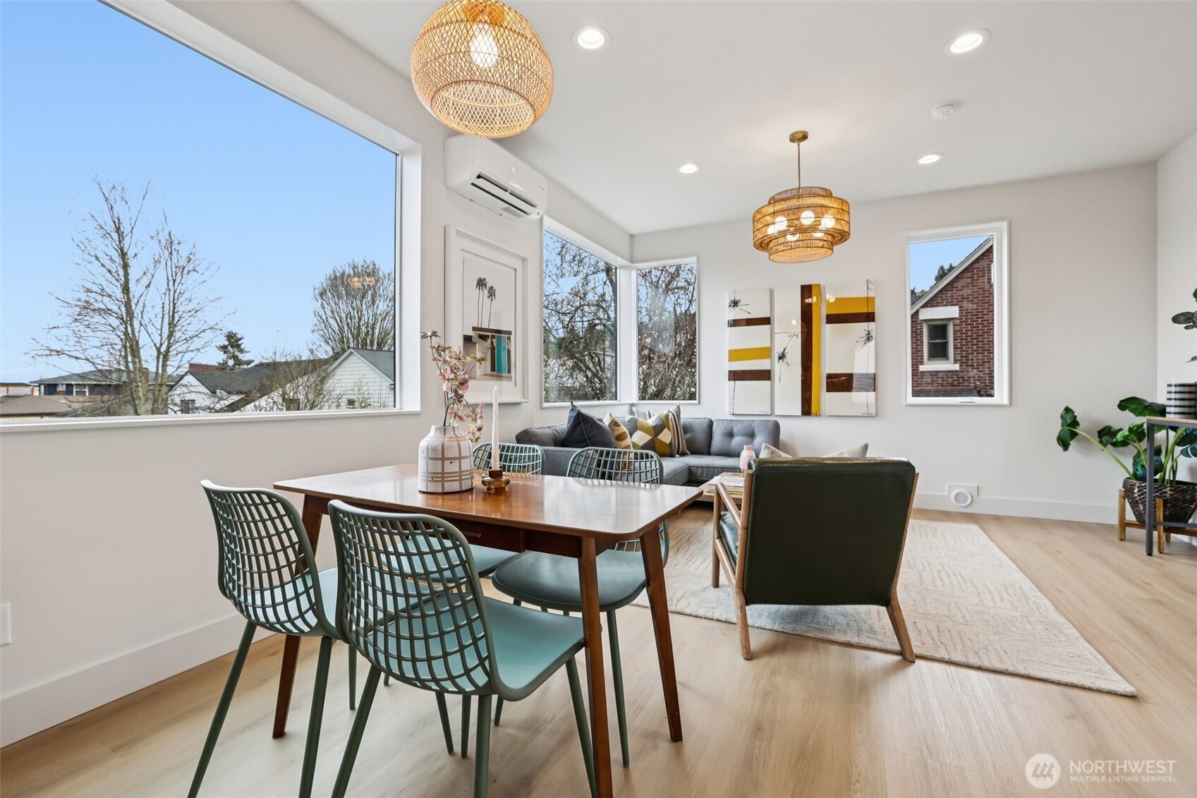 2626 58th Avenue SW #B, Seattle, WA 98116