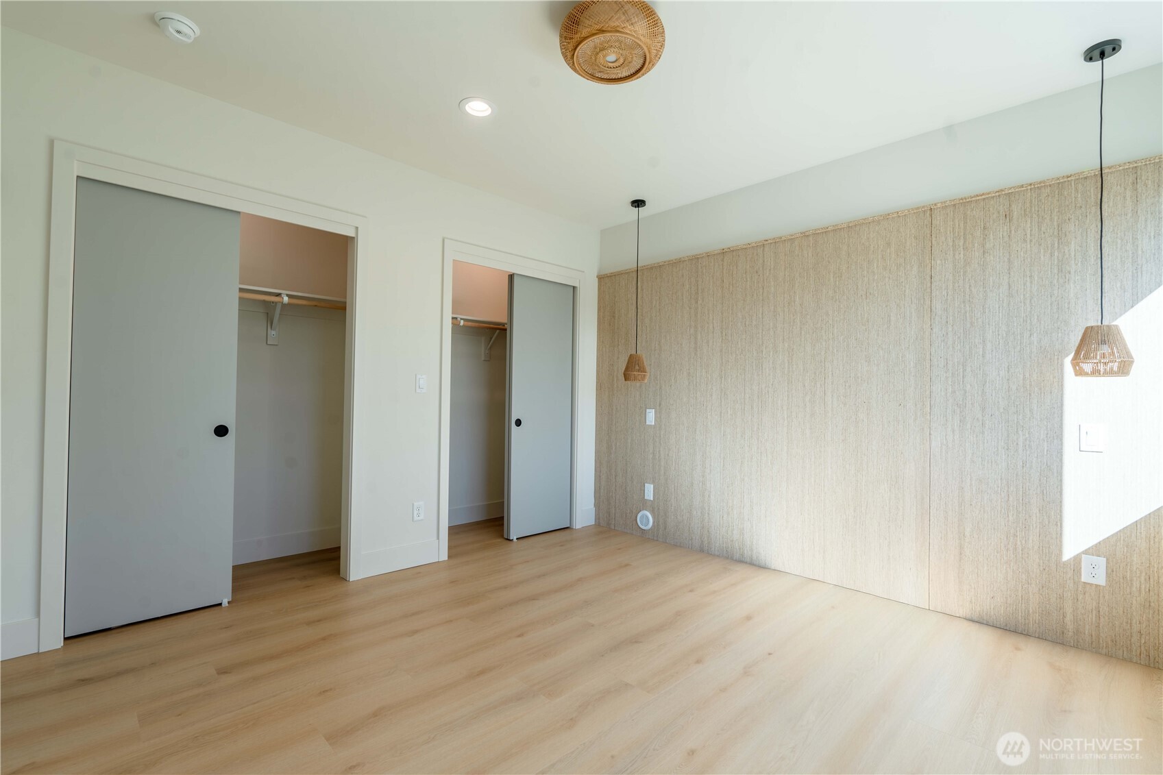 2626 58th Avenue SW #B, Seattle, WA 98116