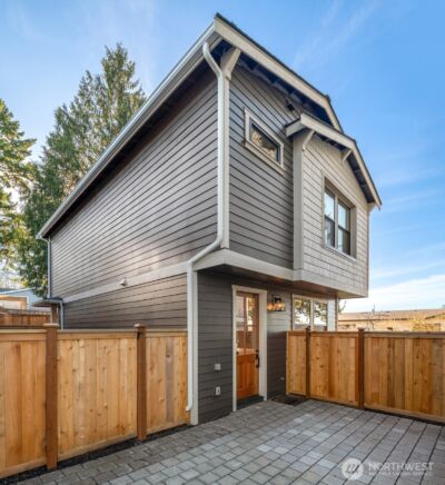 1919 3rd Street , Kirkland, WA 98033