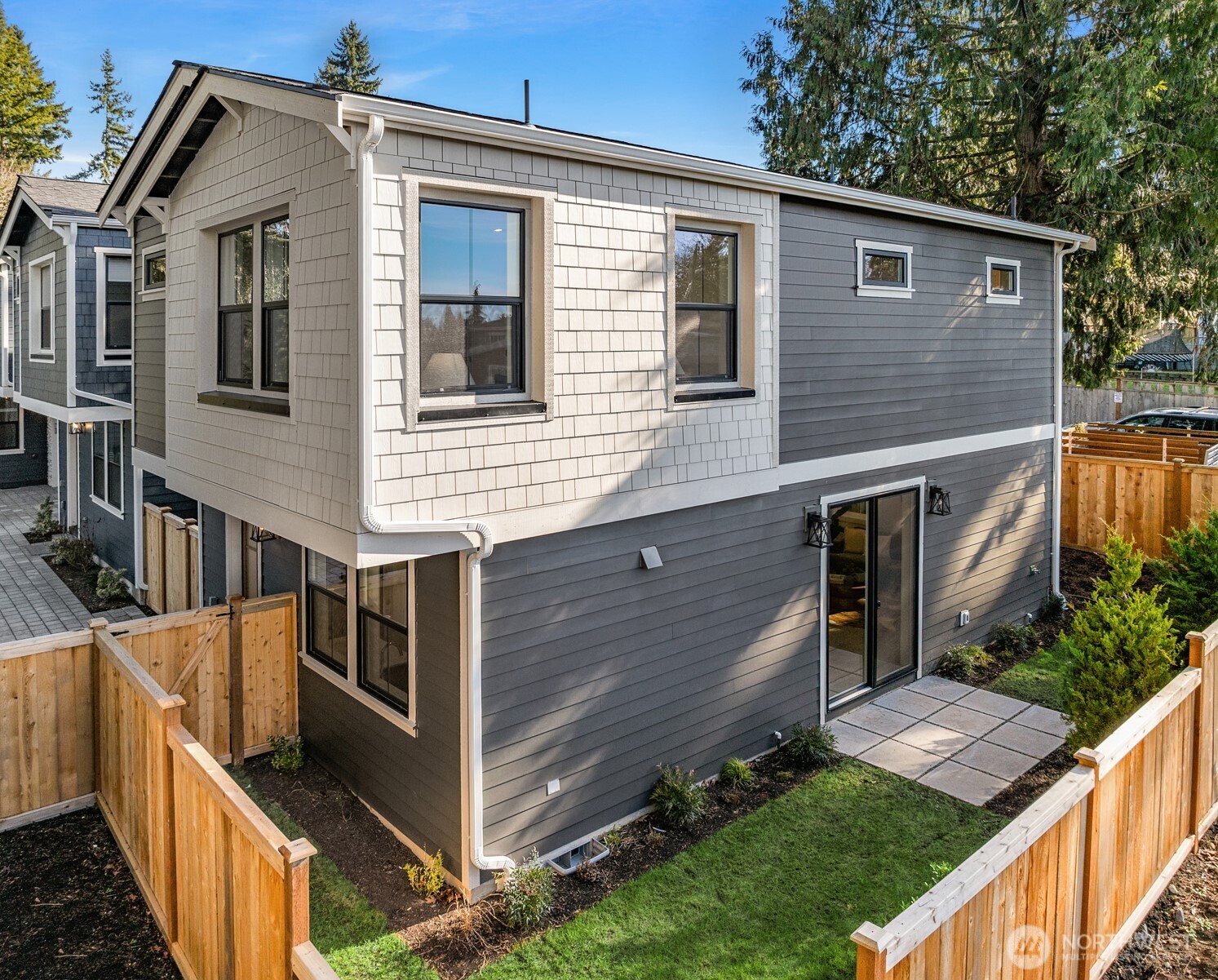 1919 3rd Street , Kirkland, WA 98033