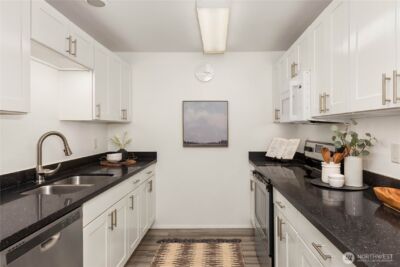 13820 NE 65th Street #549, Redmond, WA 98052 - Photo 11